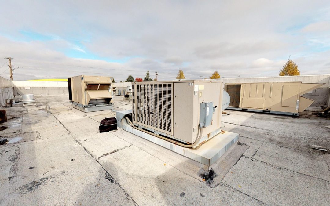 121798 – Oswego, IL -20065