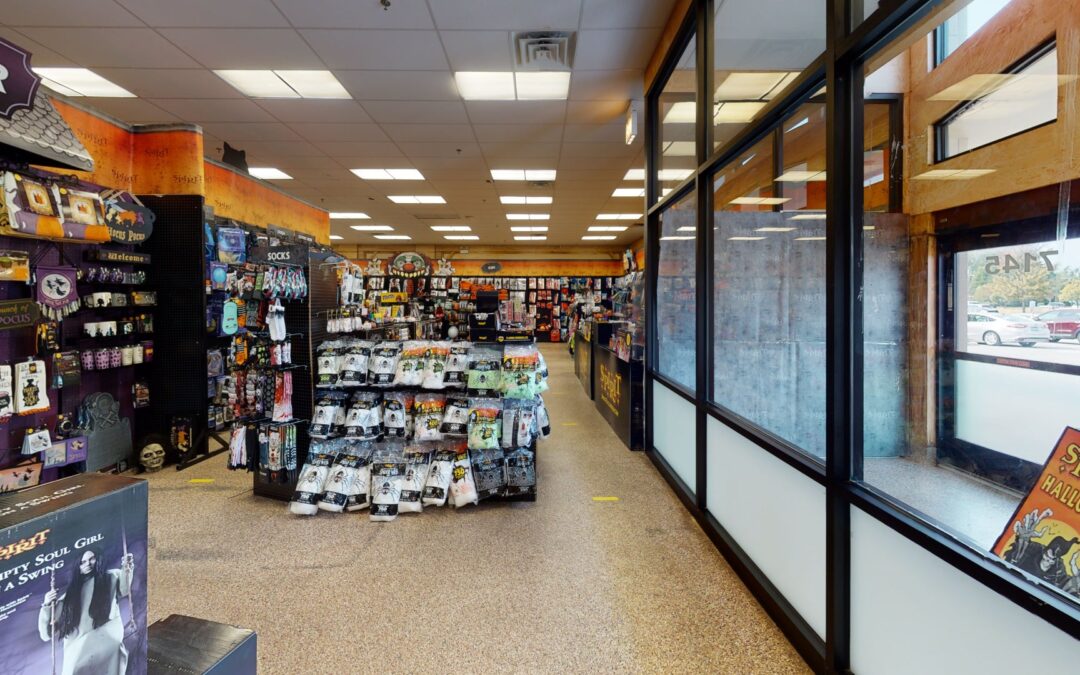 DOLLAR TREE – WILLOWBROOK, IL