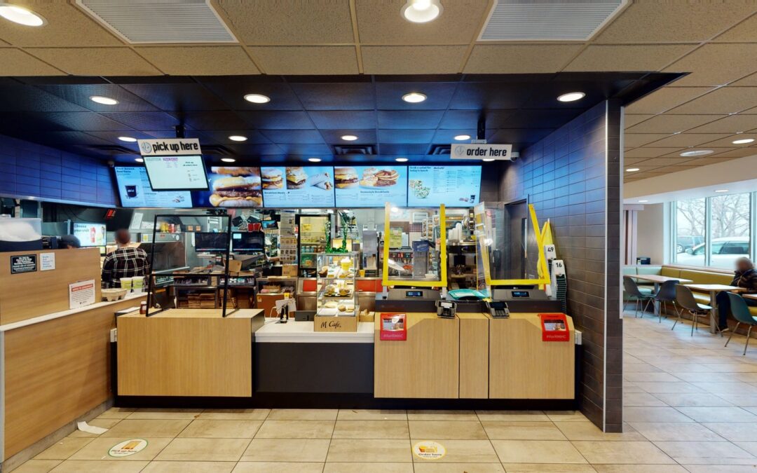 McDs LDG 22-044 McDs 120548.NSN6143 – 304 N. Sheridan Rd.  Waukegan,IL. 60085