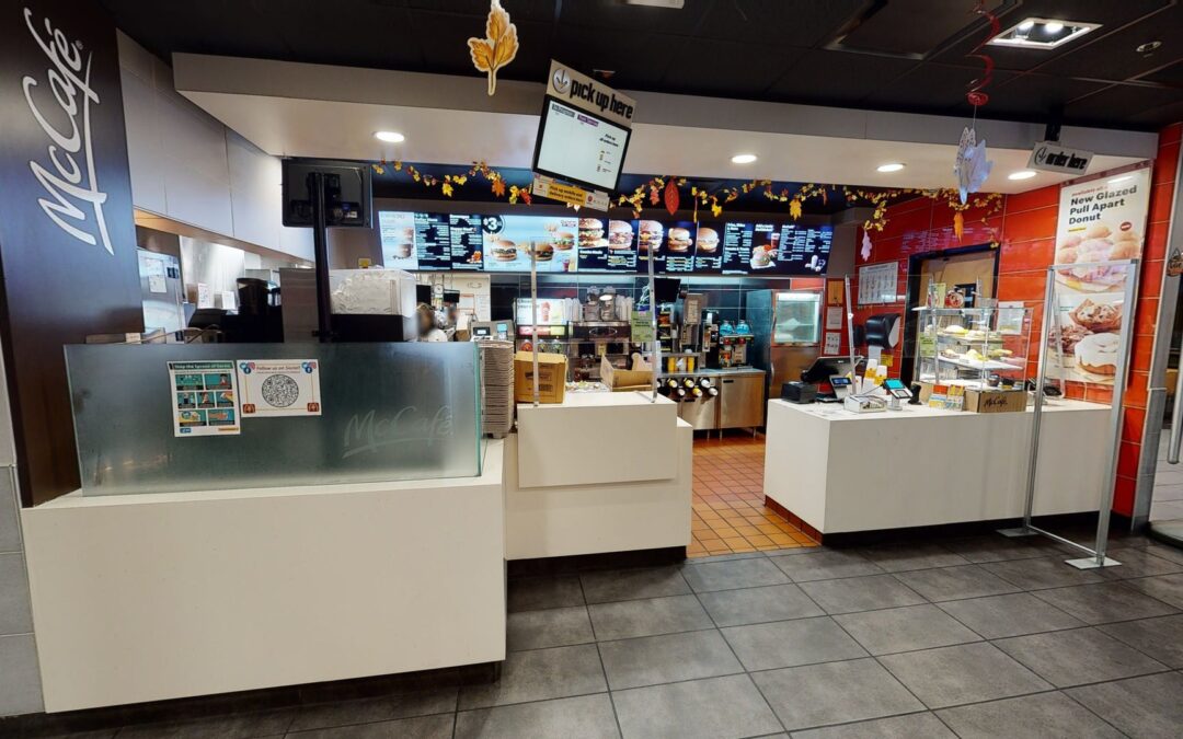 McDonald’s – Naperville, IL – 121086/NSN11231