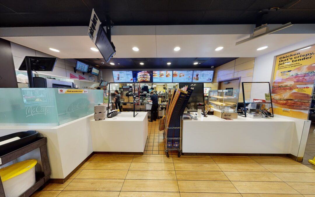 McDonald’s – Orland Park, IL – 120617/NSN7040
